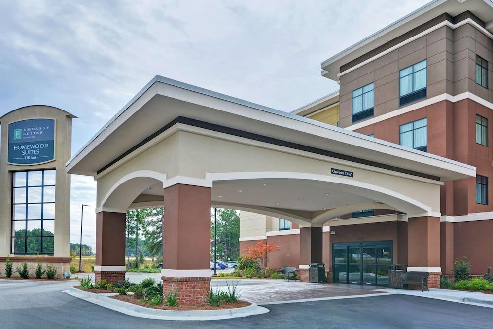Embassy Suites Savannah Airport Exterior photo